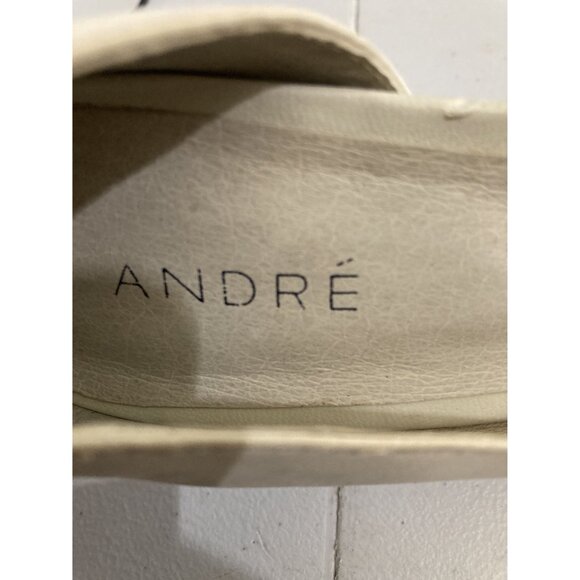 André Beige women's size 8.5 Open-Toe Kitten Heels shoes - Picture 7 of 8